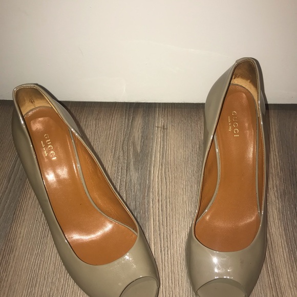 Gucci Gray Platform Heels - Picture 2 of 3